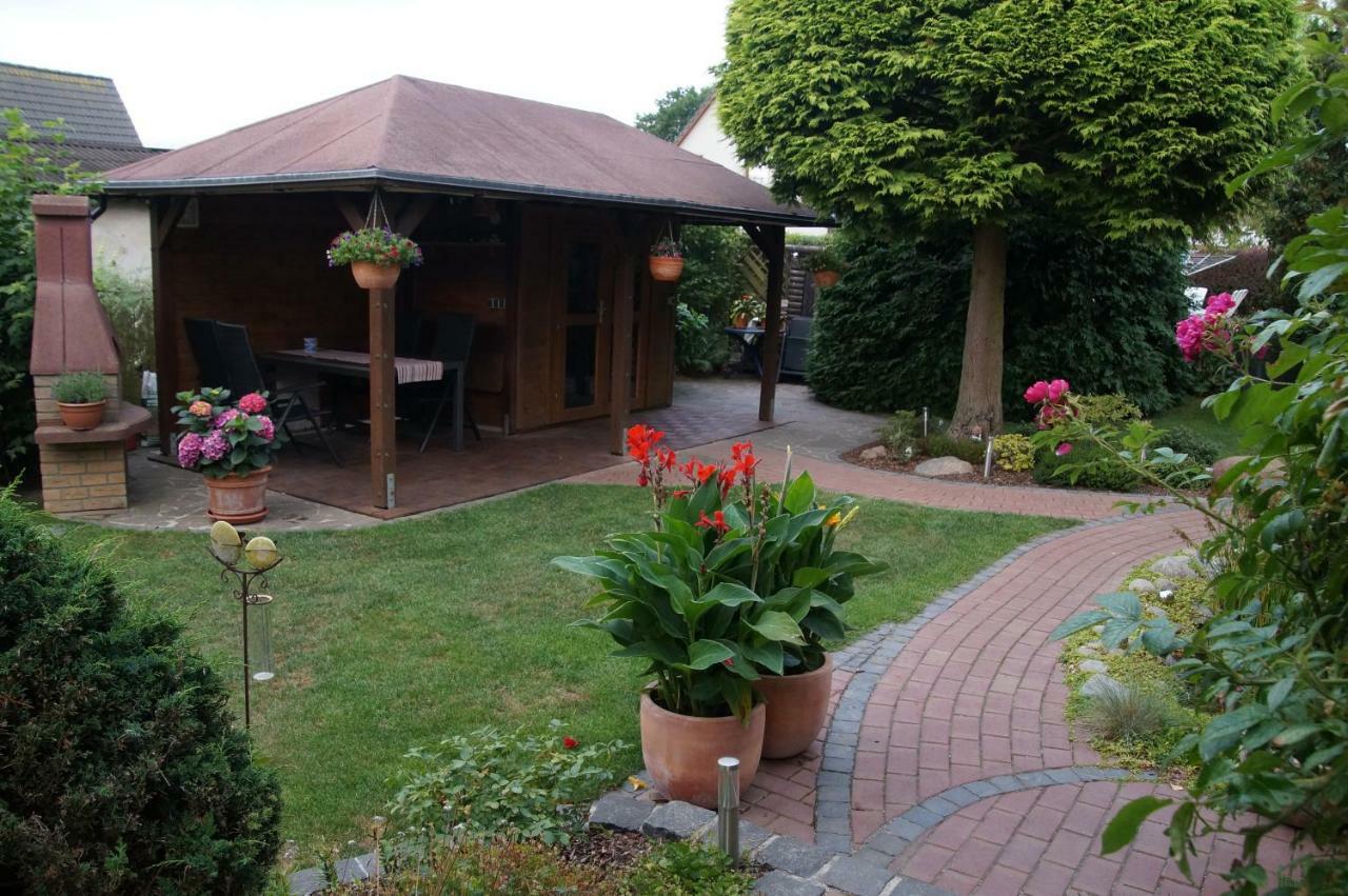 Ferienwohnung Schubert Sagard Exterior photo